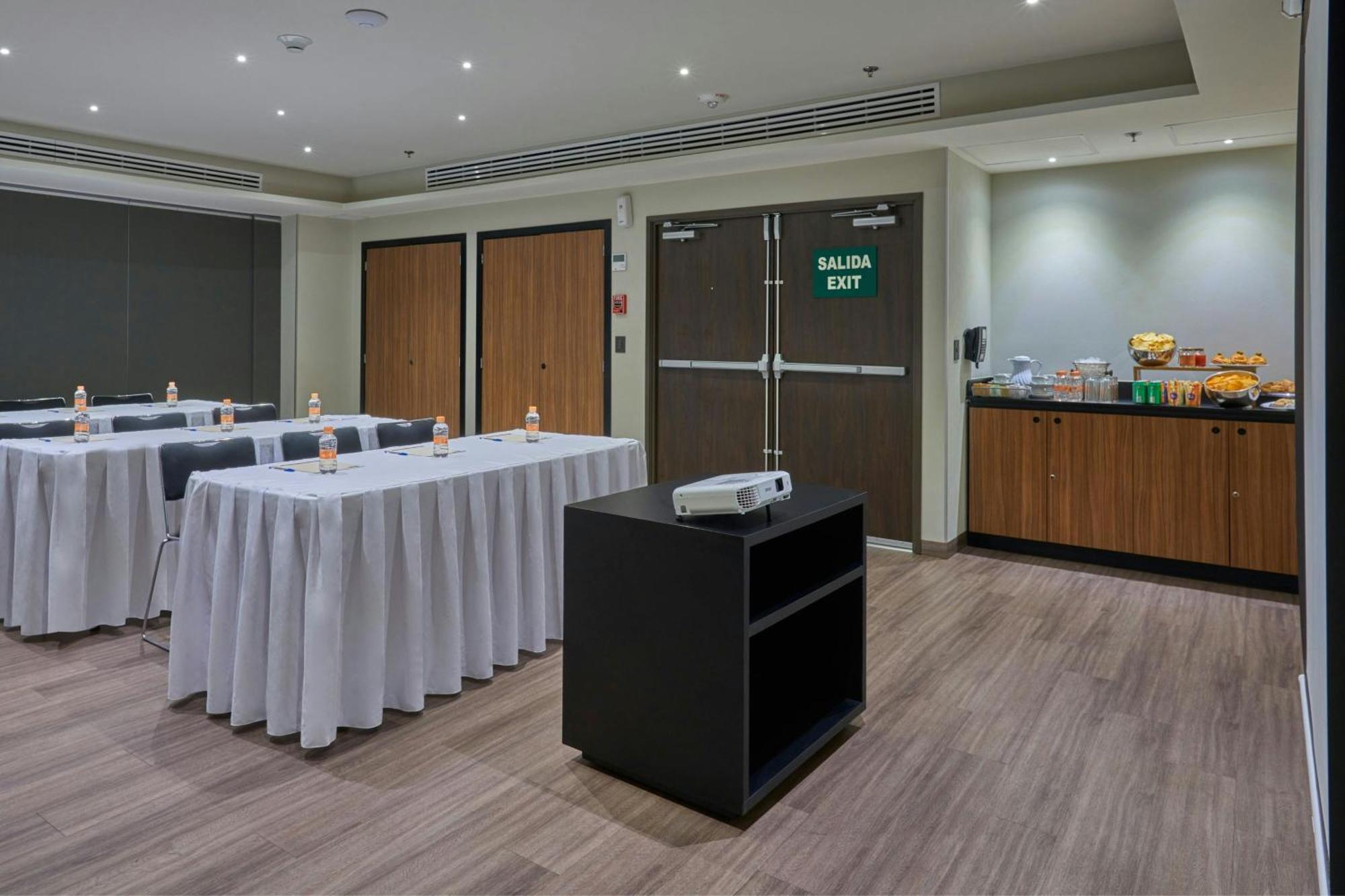 City Express By Marriott Guaymas Exteriör bild